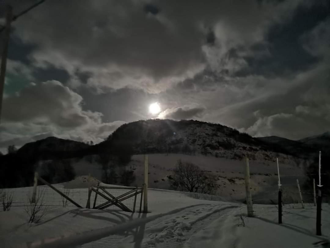 Storjord Ranchhouse Bauernhof Kvaloya